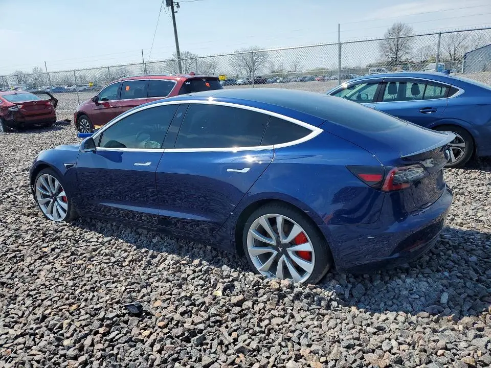 2018 TESLA MODEL 3   