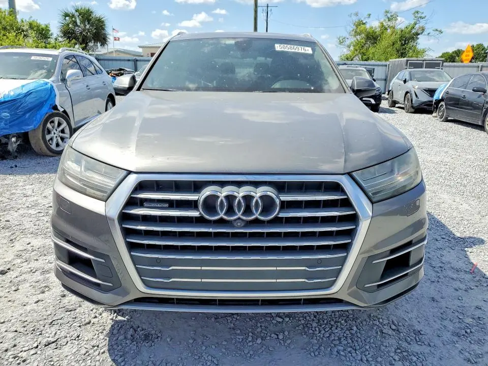 2017 AUDI Q7   
