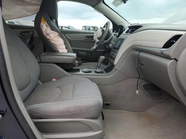 2015 CHEVROLET TRAVERSE LS  