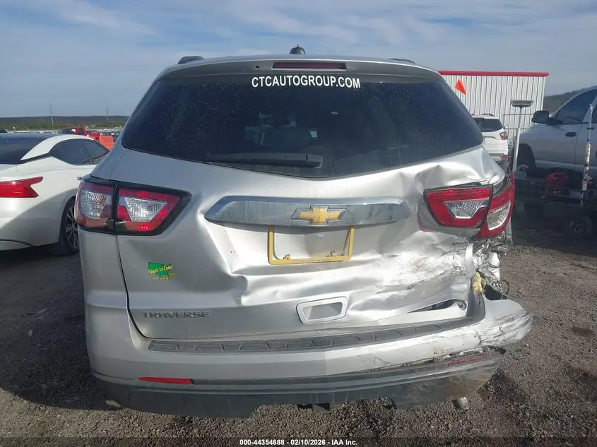 2017 CHEVROLET TRAVERSE LS