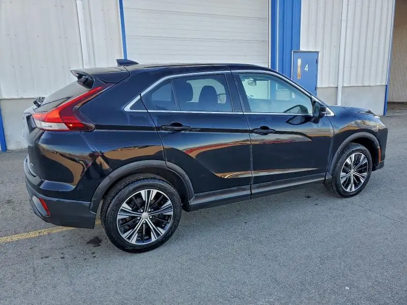 2022 MITSUBISHI ECLIPSE CROSS ES  