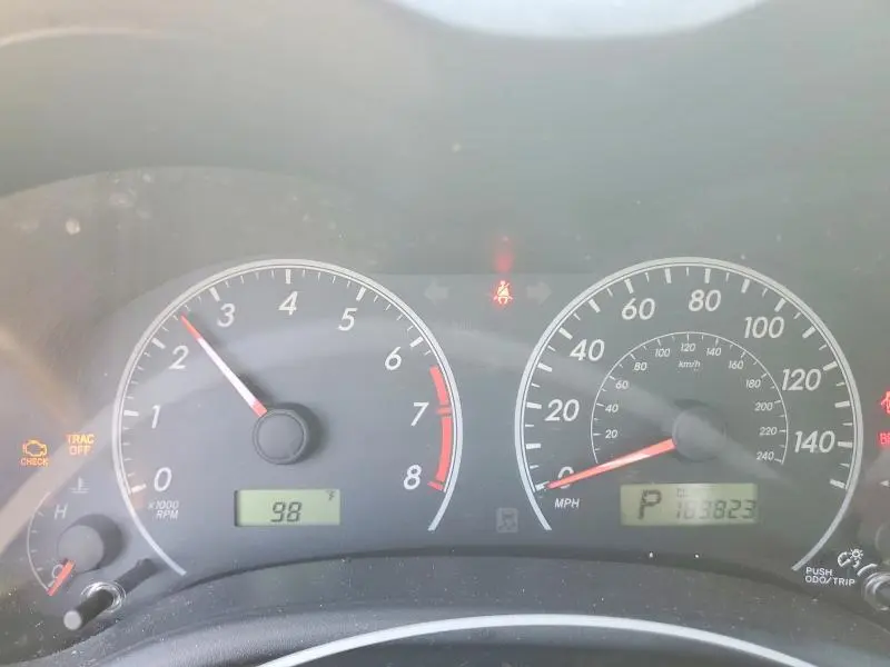 2011 TOYOTA COROLLA LE  