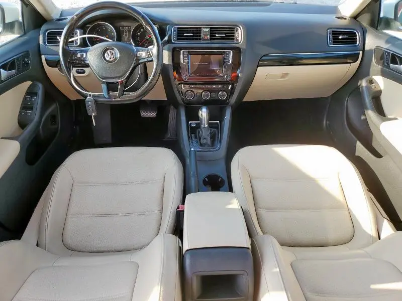 2017 VOLKSWAGEN JETTA SEL  