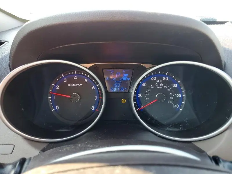 2015 HYUNDAI TUCSON SE  