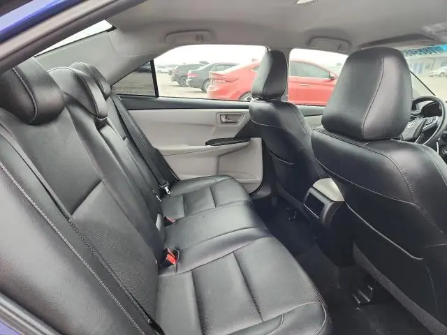 2016 TOYOTA CAMRY LE  