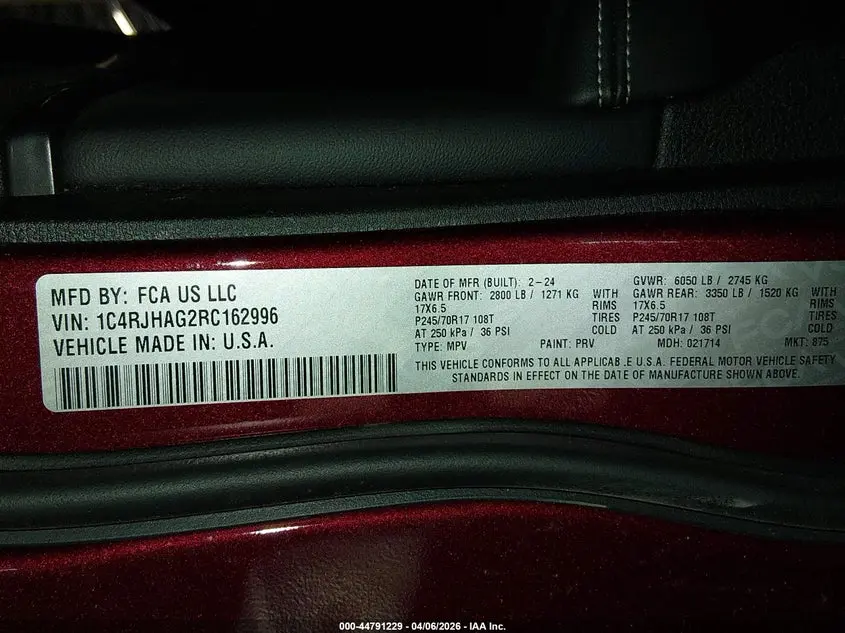 2024 JEEP GRAND CHEROKEE LAREDO 4X4