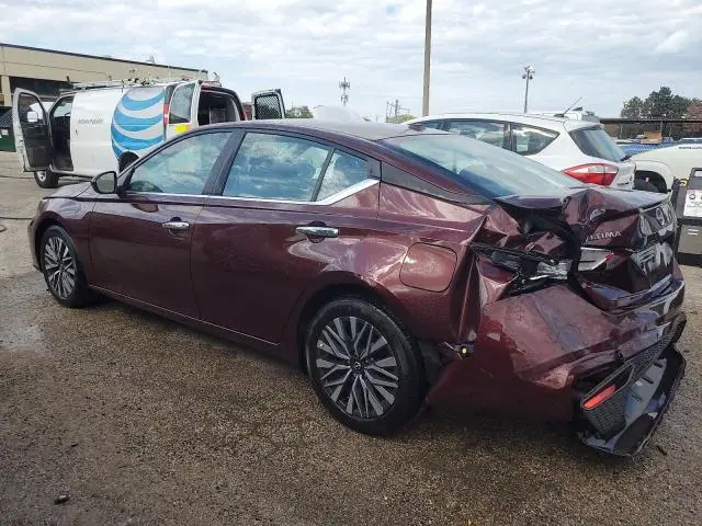 2025 NISSAN ALTIMA SV  