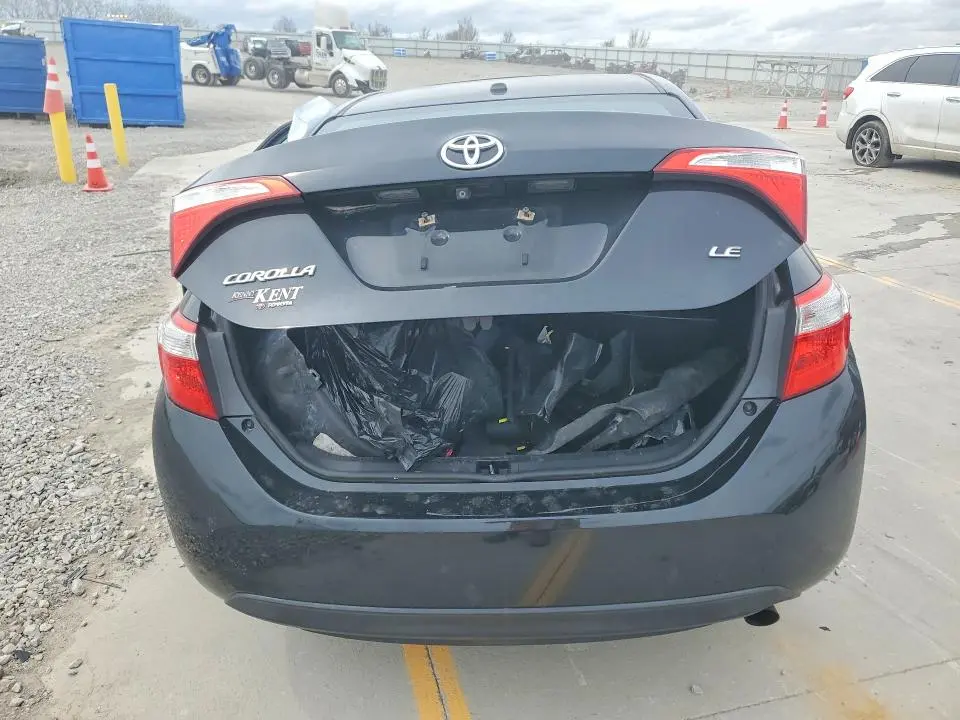 2014 TOYOTA COROLLA LE PLUS  