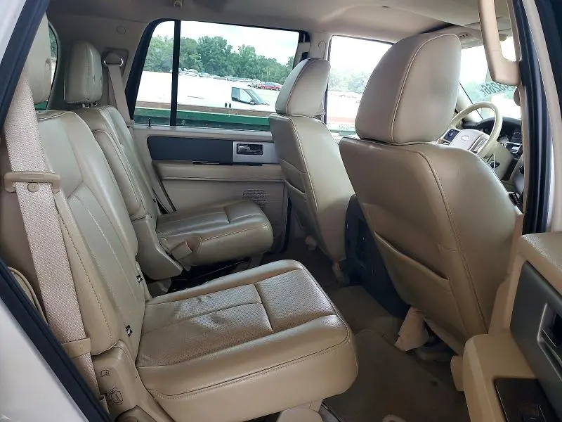 2011 FORD EXPEDITION XLT  