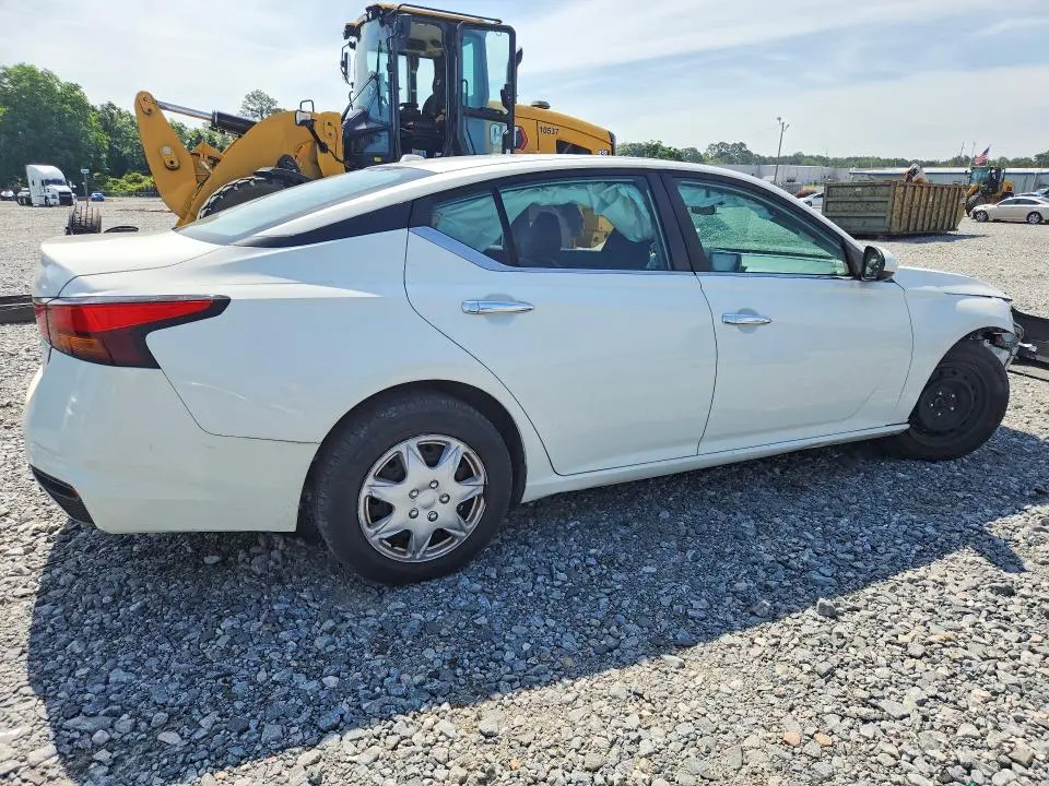 2020 NISSAN ALTIMA S  