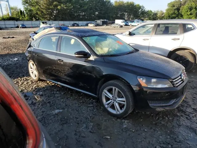 2014 VOLKSWAGEN PASSAT SE  