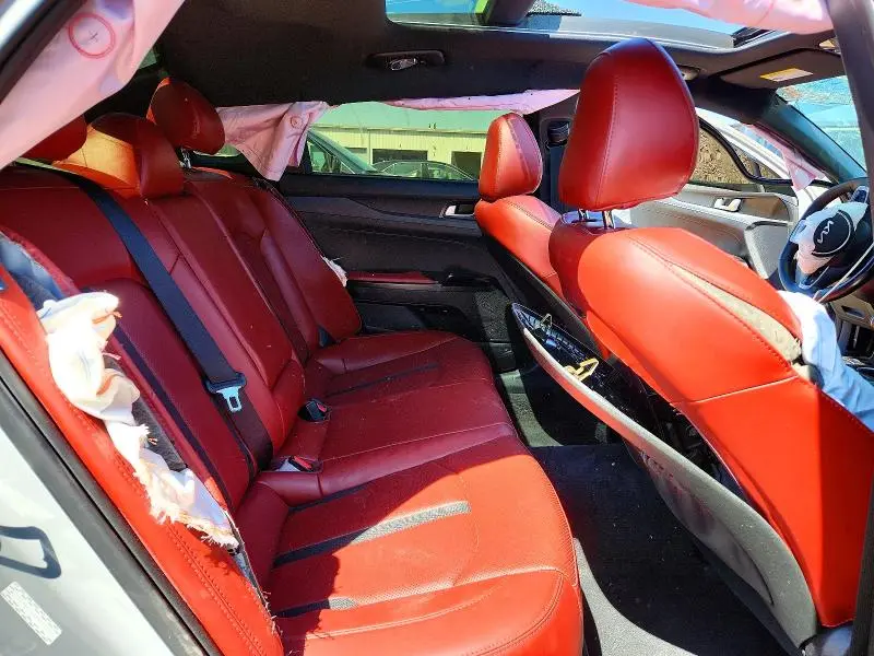 2023 KIA K5 GT LINE  