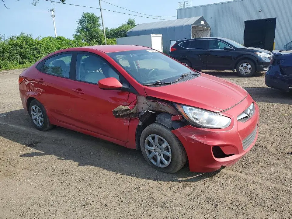 2014 HYUNDAI ACCENT GLS  