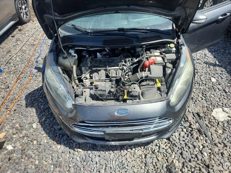 2016 FORD FIESTA SE  