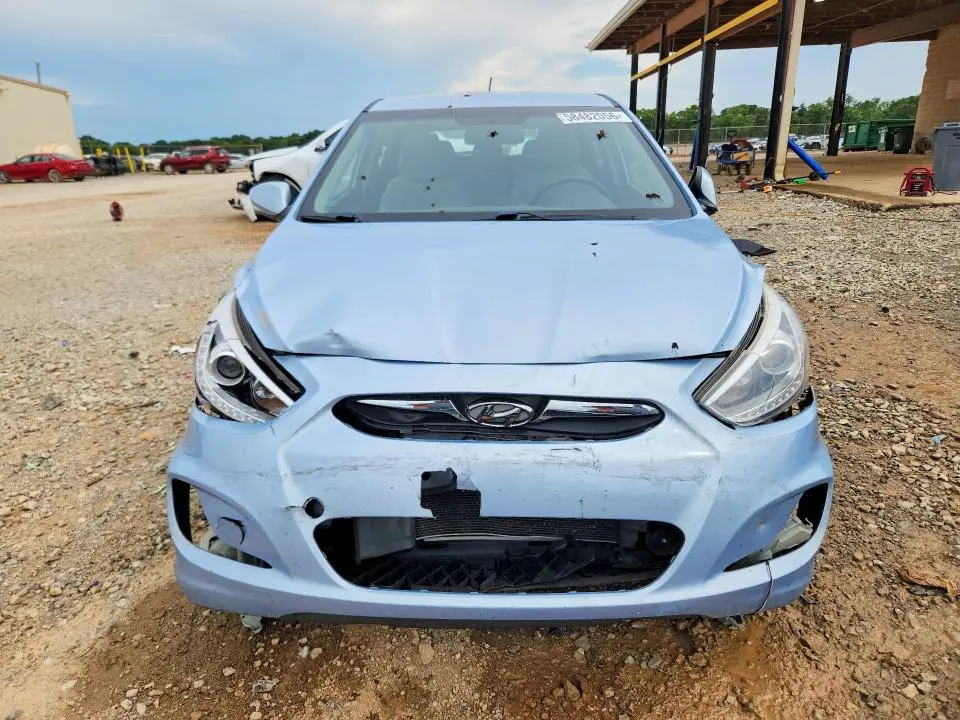 2014 HYUNDAI ACCENT SE  