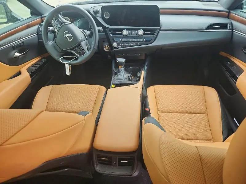 2025 LEXUS ES 300H BASE  