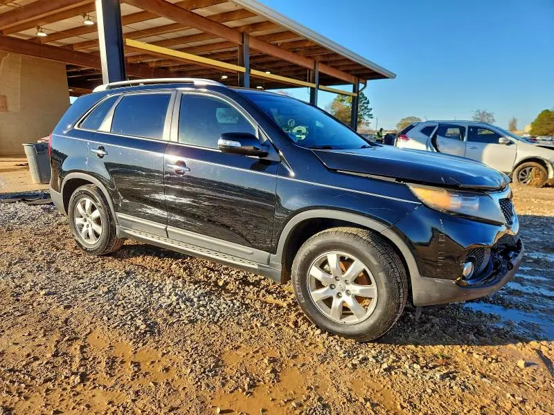 2012 KIA SORENTO BASE  