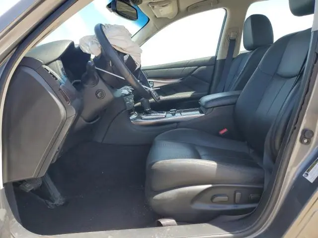 2017 INFINITI Q70L 3.7  