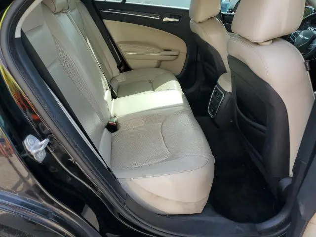 2018 CHRYSLER 300 LIMITED  