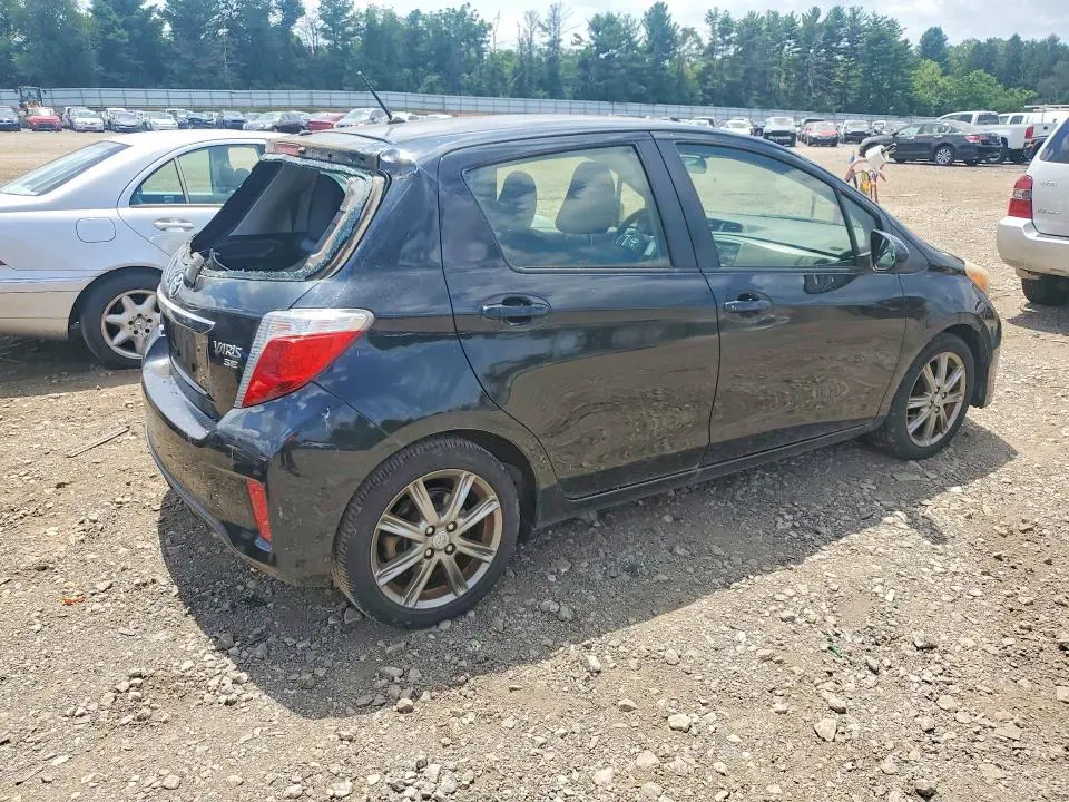 2014 TOYOTA YARIS 5-DOOR SE  
