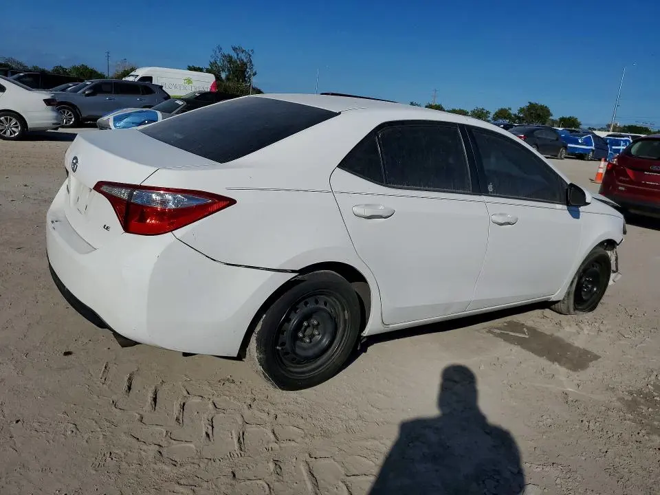 2016 TOYOTA COROLLA LE  