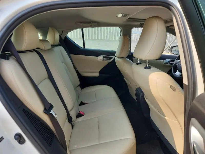2012 LEXUS CT 200  