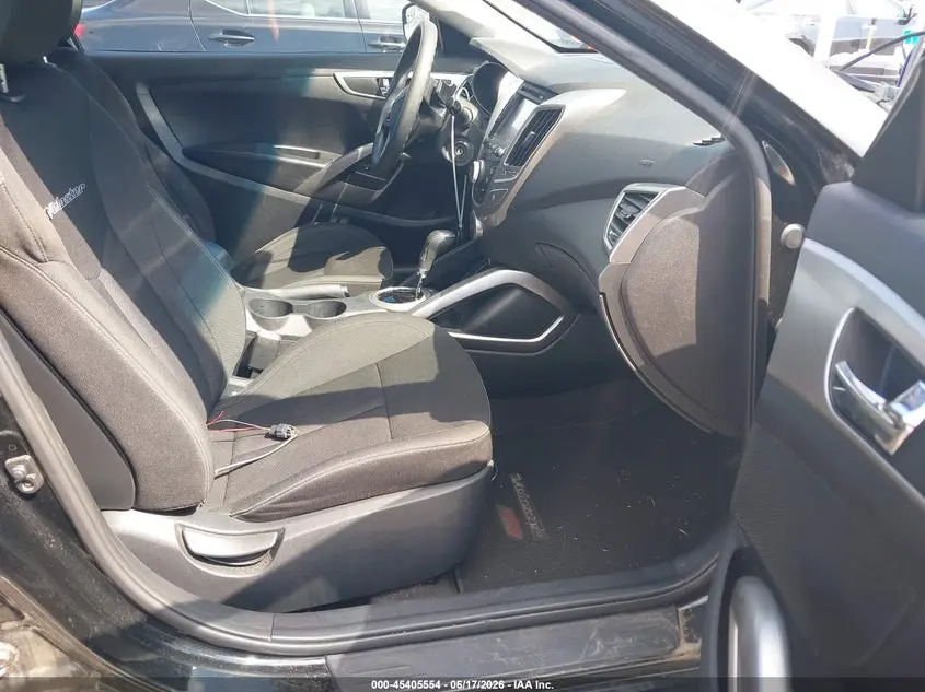 2016 HYUNDAI VELOSTER  