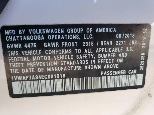 2014 VOLKSWAGEN PASSAT S  