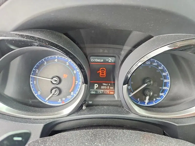 2015 TOYOTA COROLLA L  