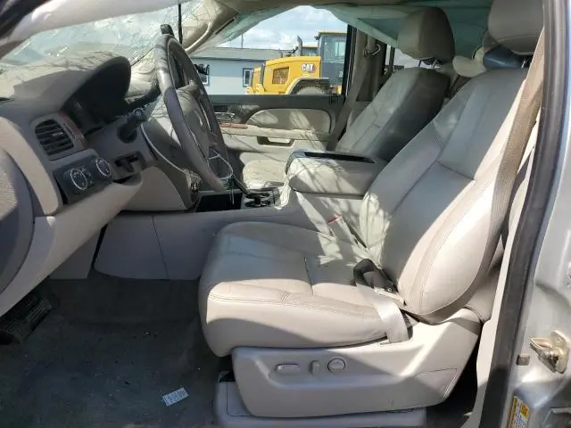 2012 CHEVROLET SUBURBAN K1500 LT  