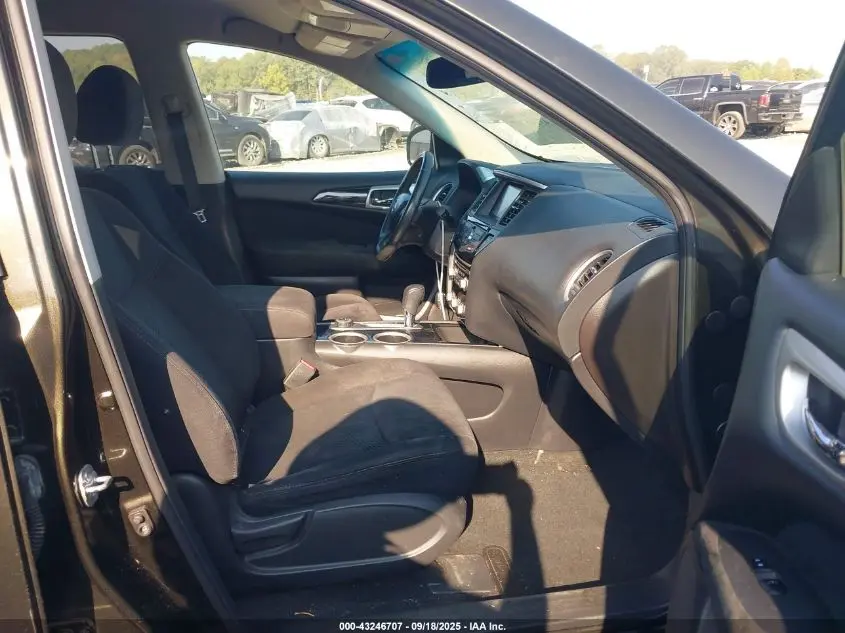 2015 NISSAN PATHFINDER SV