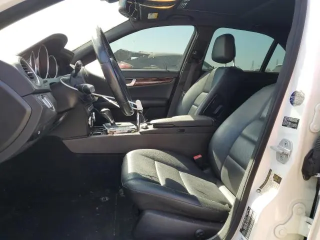 2012 MERCEDES-BENZ C 250  