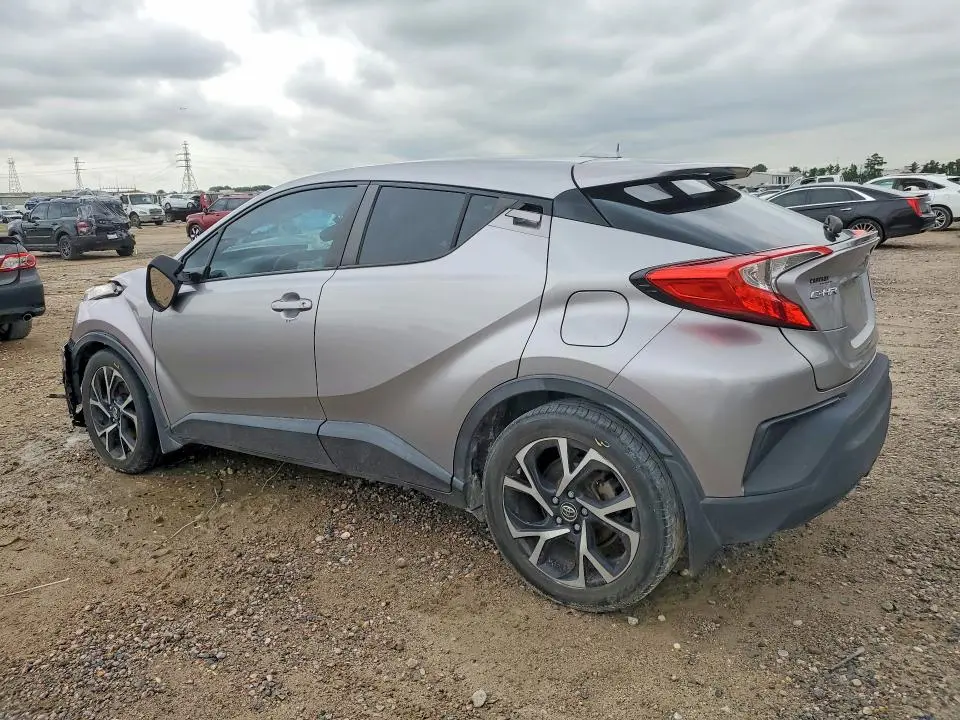 2018 TOYOTA C-HR XLE PREMIUM  