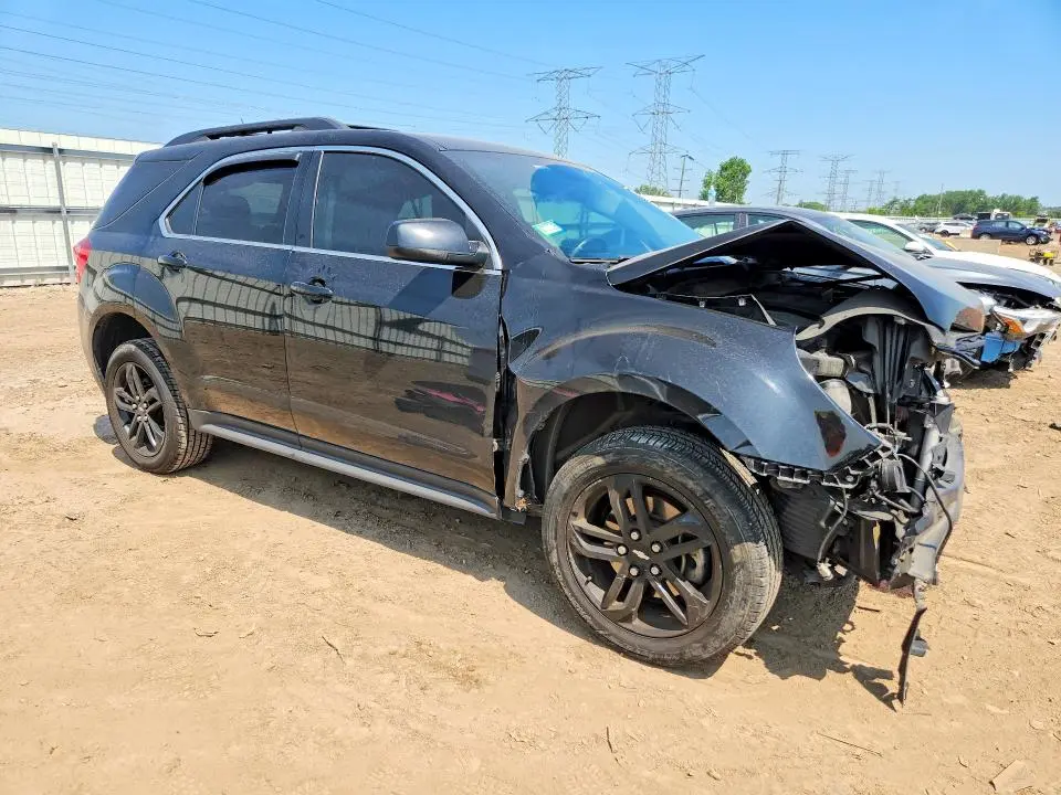 2017 CHEVROLET EQUINOX LT  