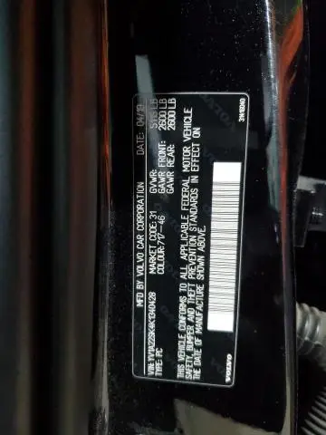 2019 VOLVO V60 T6 MOMENTUM  