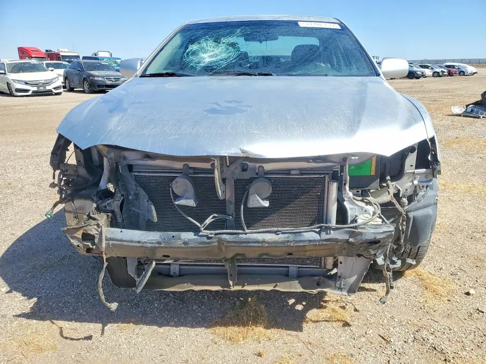 2010 TOYOTA CAMRY SE  