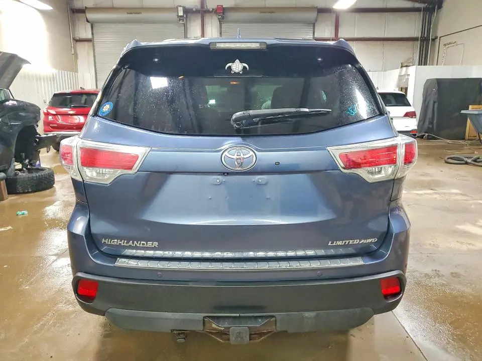 2015 TOYOTA HIGHLANDER LIMITED  