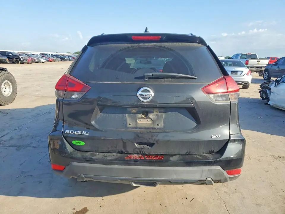 2017 NISSAN ROGUE SV  