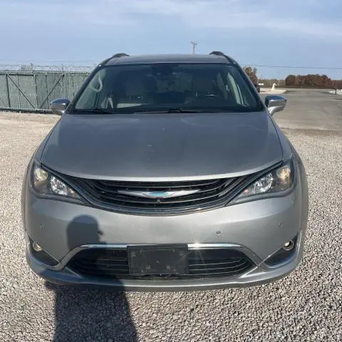 2018 CHRYSLER PACIFICA HYBRID LIMITED  