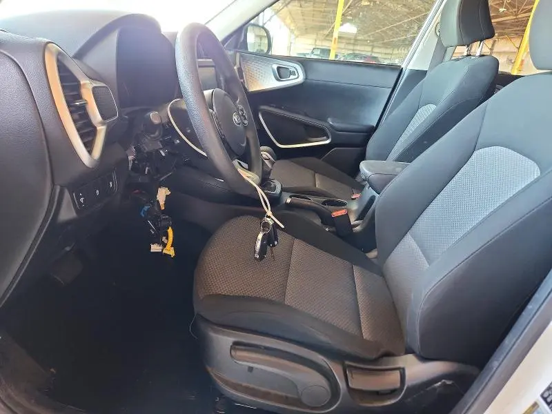 2021 KIA SOUL LX  