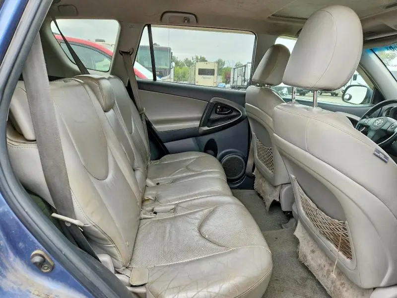 2011 TOYOTA RAV4 LIMITED  