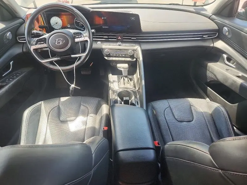 2022 HYUNDAI ELANTRA LIMITED  