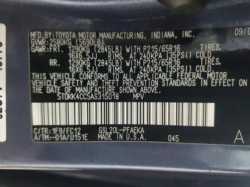 2010 TOYOTA SIENNA LE 7-PASSENGER  