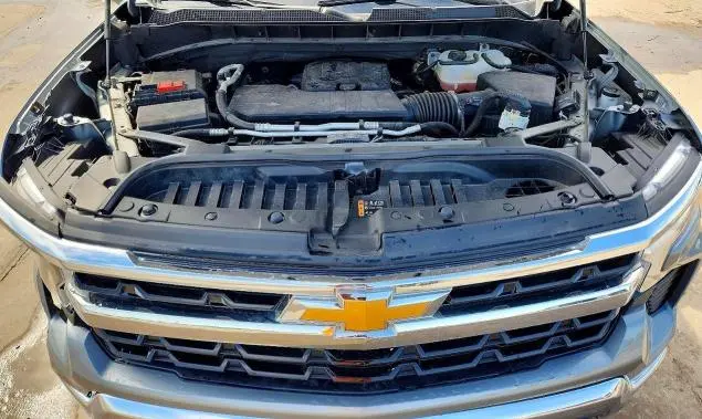 2024 CHEVROLET SILVERADO C1500 LT  