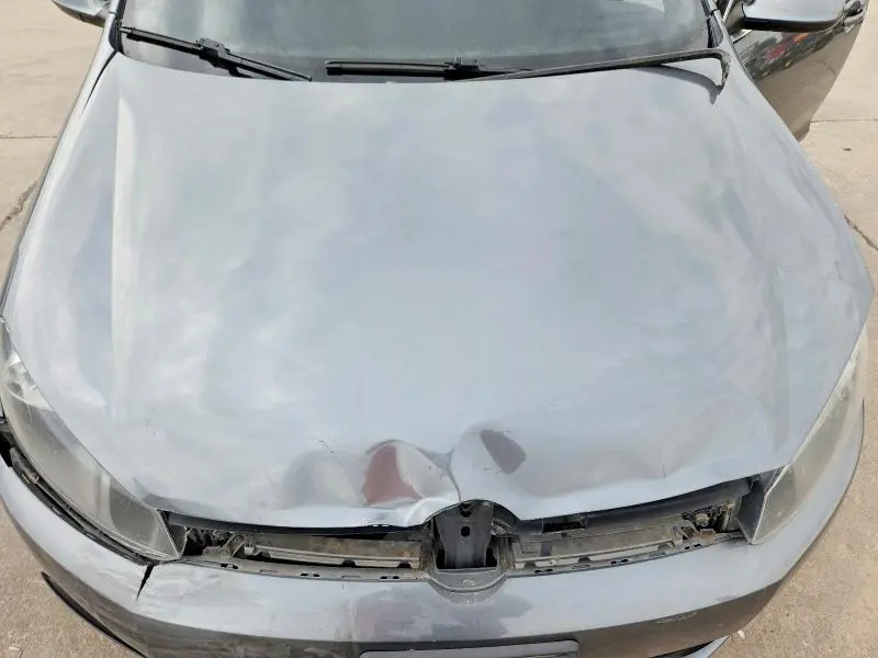 2010 VOLKSWAGEN JETTA SE  