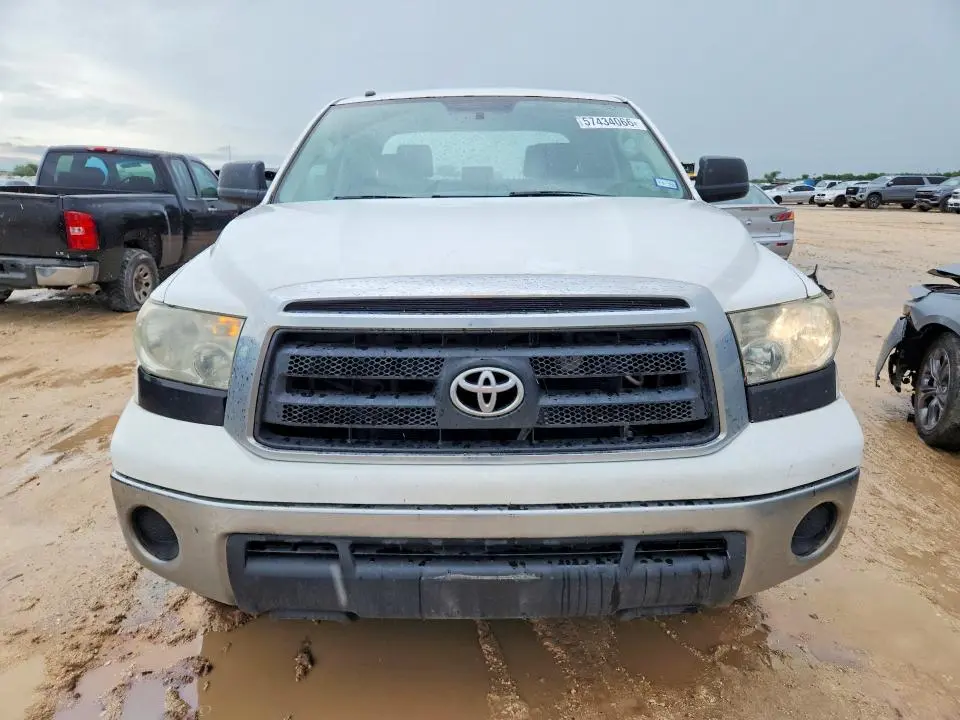 2013 TOYOTA TUNDRA DOUBLE CAB SR5  