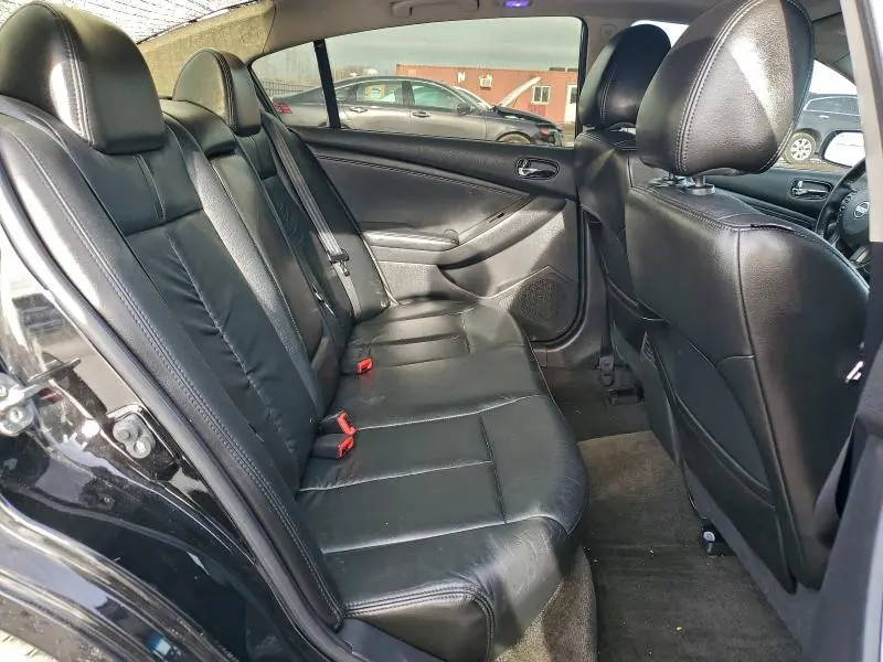 2011 NISSAN ALTIMA BASE  