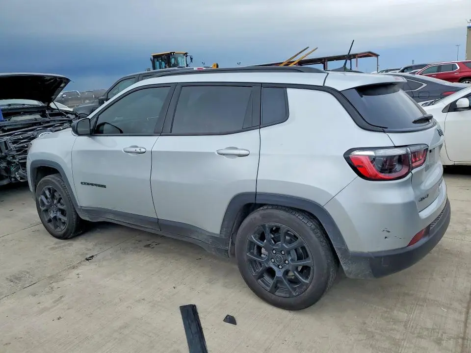 2025 JEEP COMPASS LATITUDE  