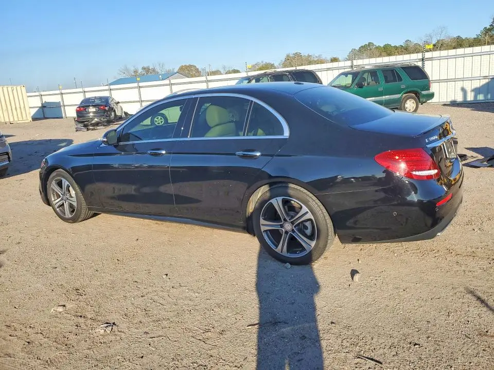 2017 MERCEDES-BENZ E 300  