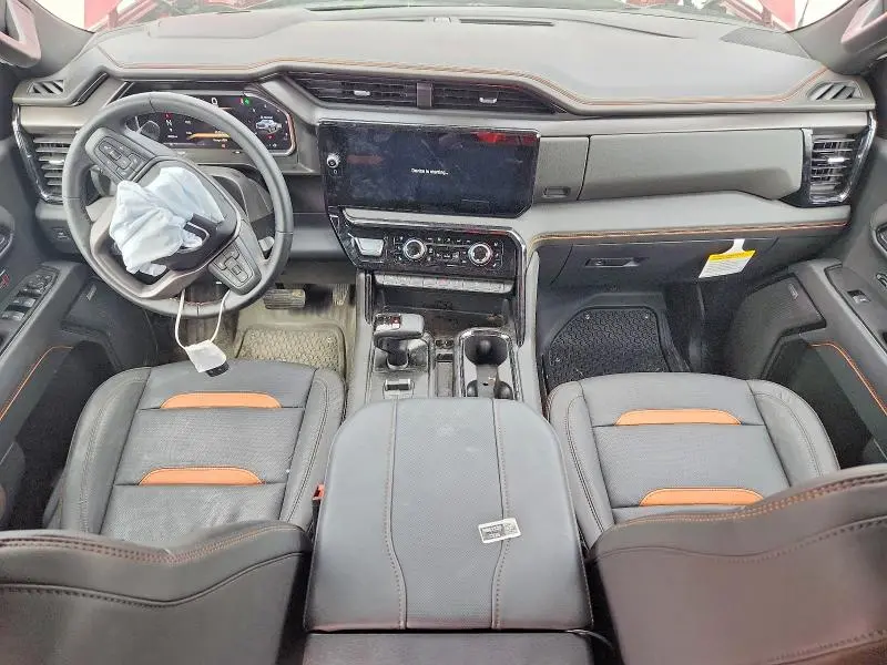 2026 GMC SIERRA K1500 AT4  